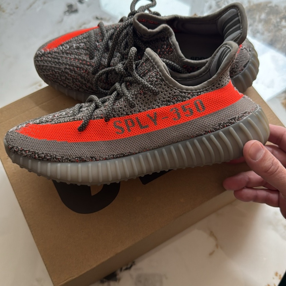 100% AUTHENTIC STOCK X PURCHASED YEEZY 350 V2 beluga 6.5 reflective never worn